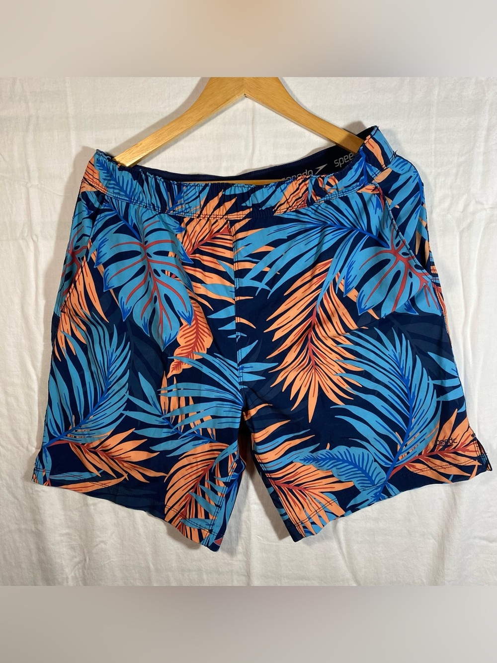 Speedo Blue & Orange Tropical Print Men’s Swim Shorts Hawaiian Beach Medium